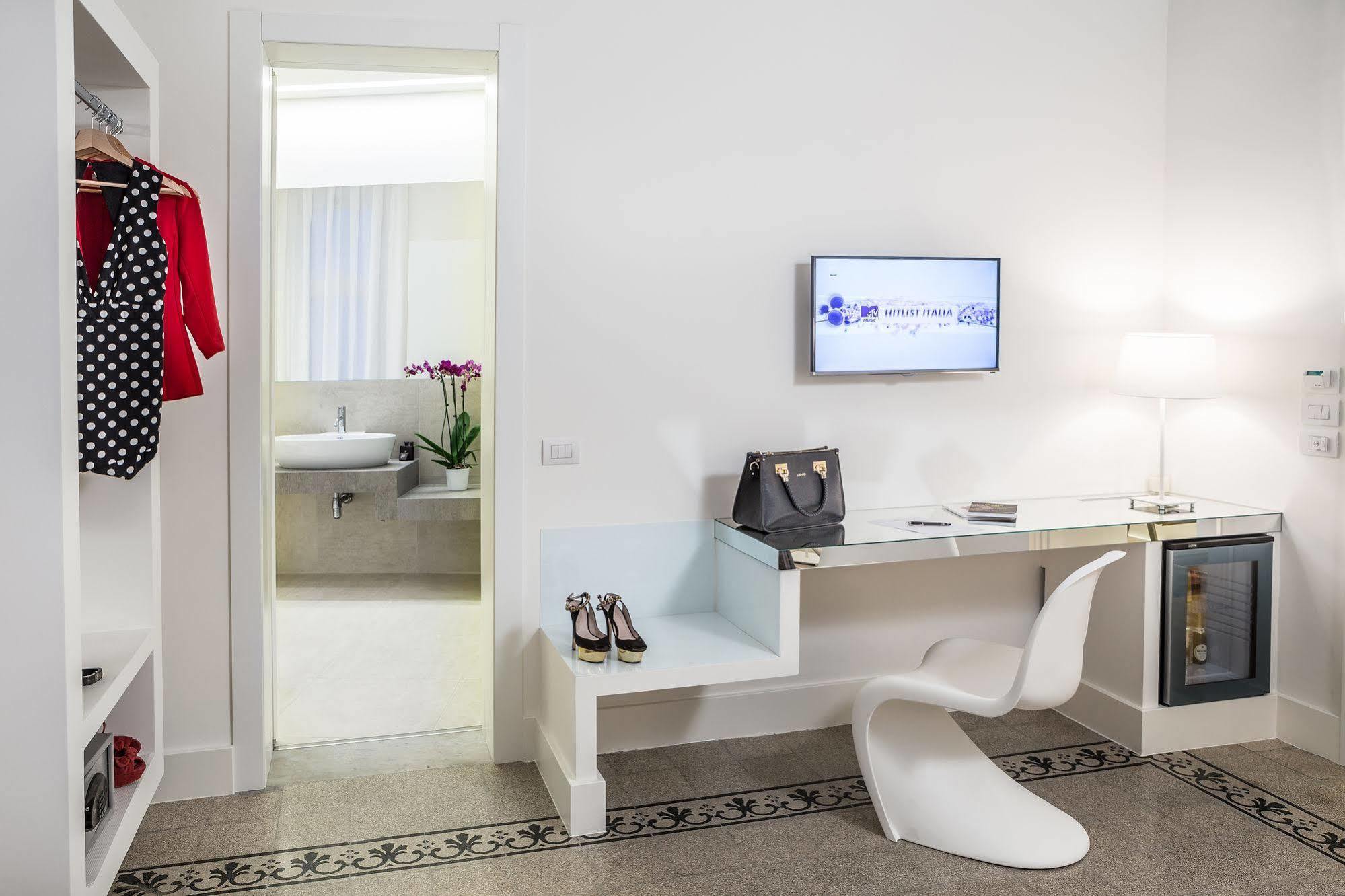 Home Boutique Luxury & Design Реджо-ди-Калабрия Экстерьер фото